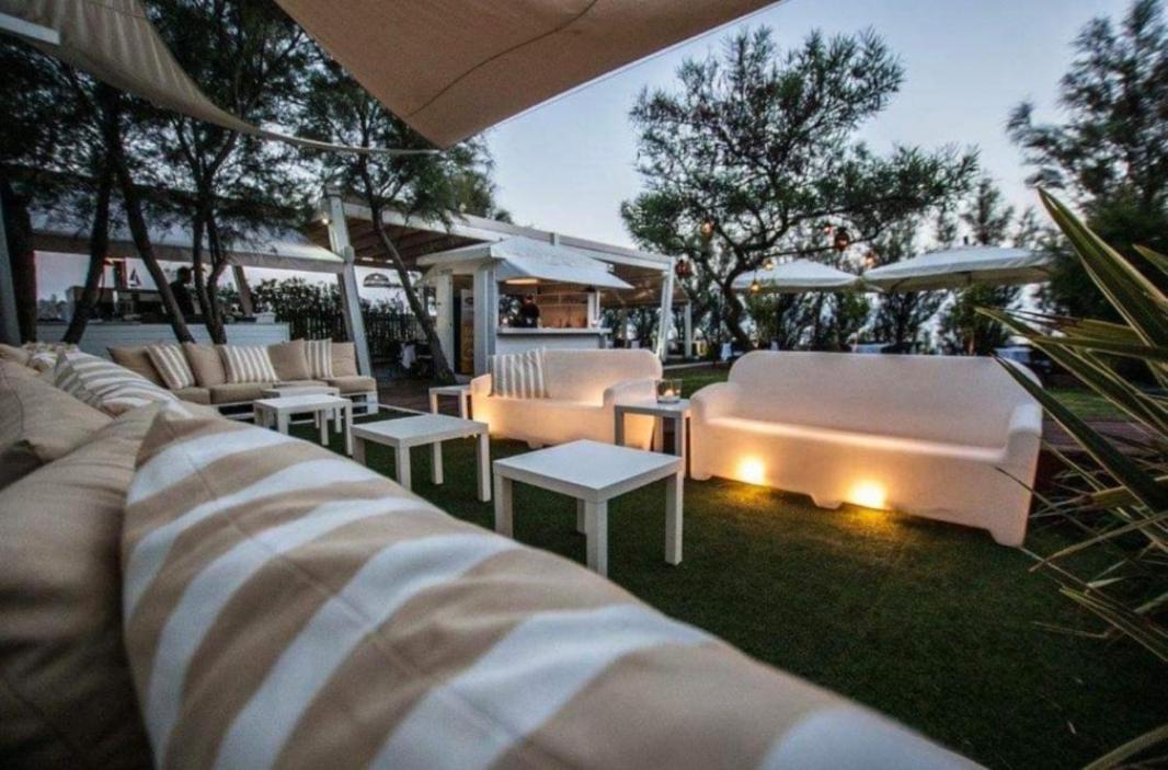 Hotel B&B Marina Capaccio Eksteriør billede